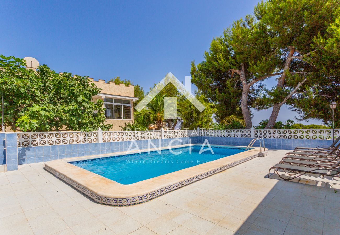 Ferienhaus in Torrevieja - Villa Sonrisa