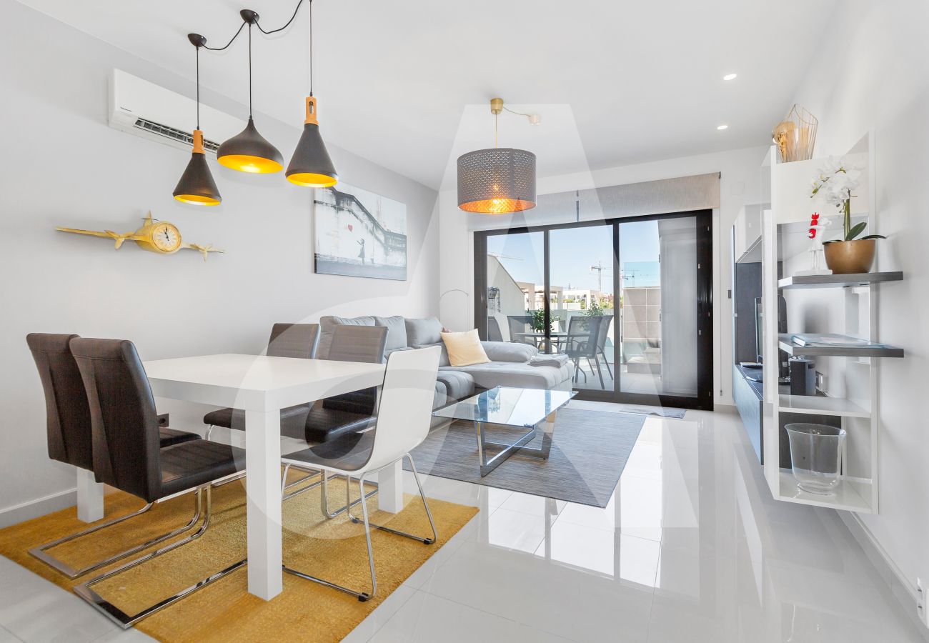 Penthouse in Guardamar - Casa Banksy