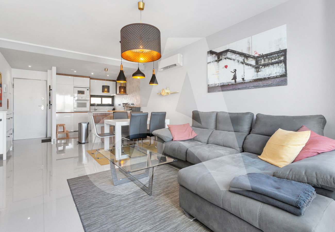 Penthouse in Guardamar - Casa Banksy
