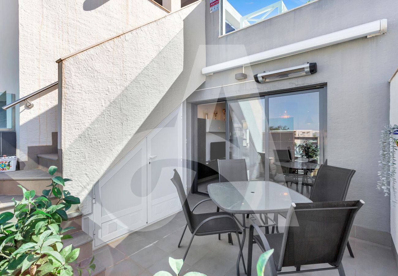 Penthouse in Guardamar - Casa Banksy