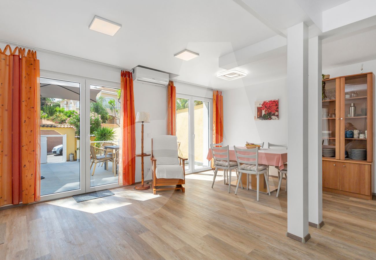 House in Torrevieja - Villa Sonrisa