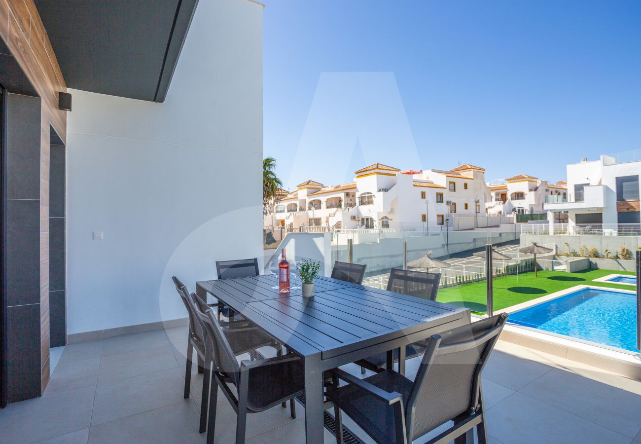 Apartment in Orihuela Costa - Hacienda Ulinio