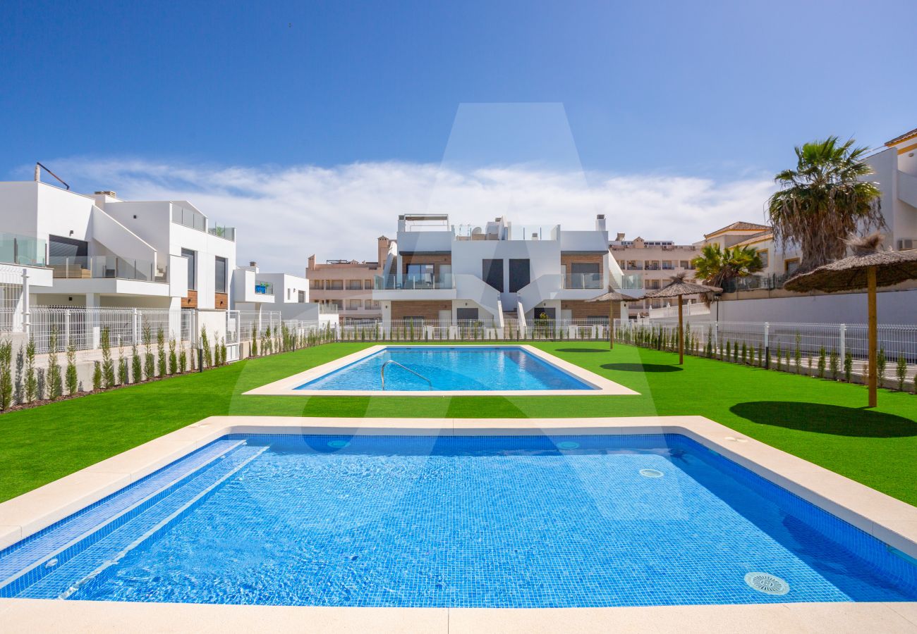 Apartment in Orihuela Costa - Hacienda Ulinio