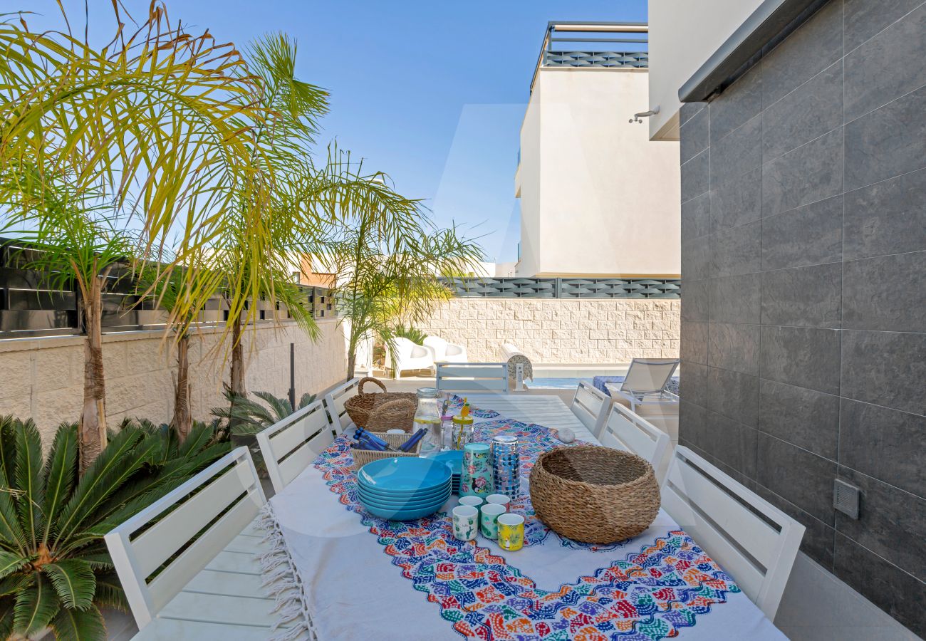 Villa en Benijófar - Casa Jint