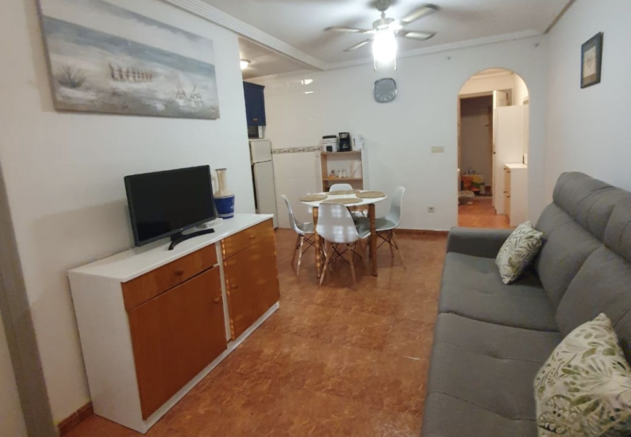 Apartamento en Torrevieja - Cozy Beach Flat
