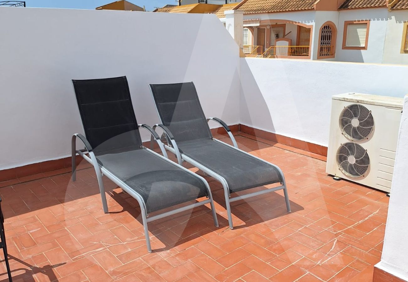 Maison à Torrevieja - Ons plekje onder de zon