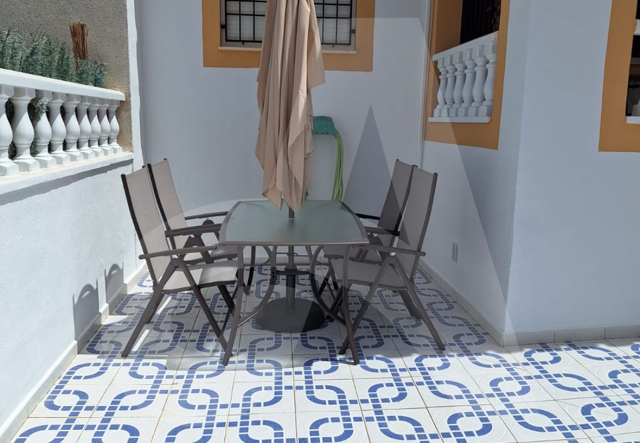 Maison à Torrevieja - Ons plekje onder de zon