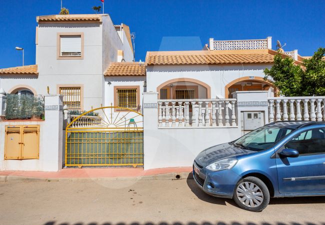 Huis in Torrevieja - Ons plekje onder de zon Huis in Torrevieja - Ons plekje onder de zon